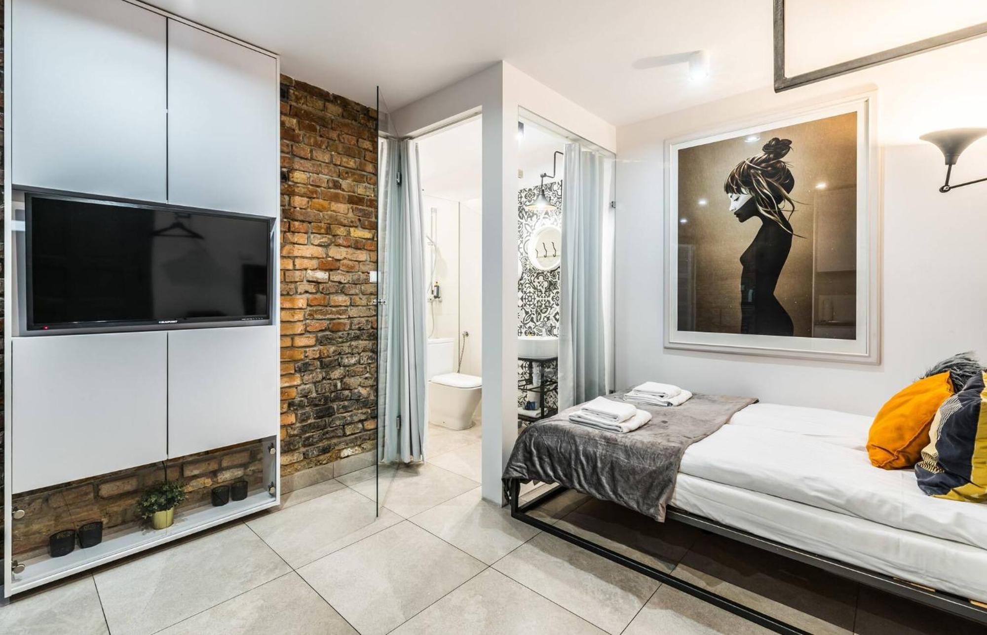 Apartamento Comfortable Underground Studio In By Rent Like Poznań
